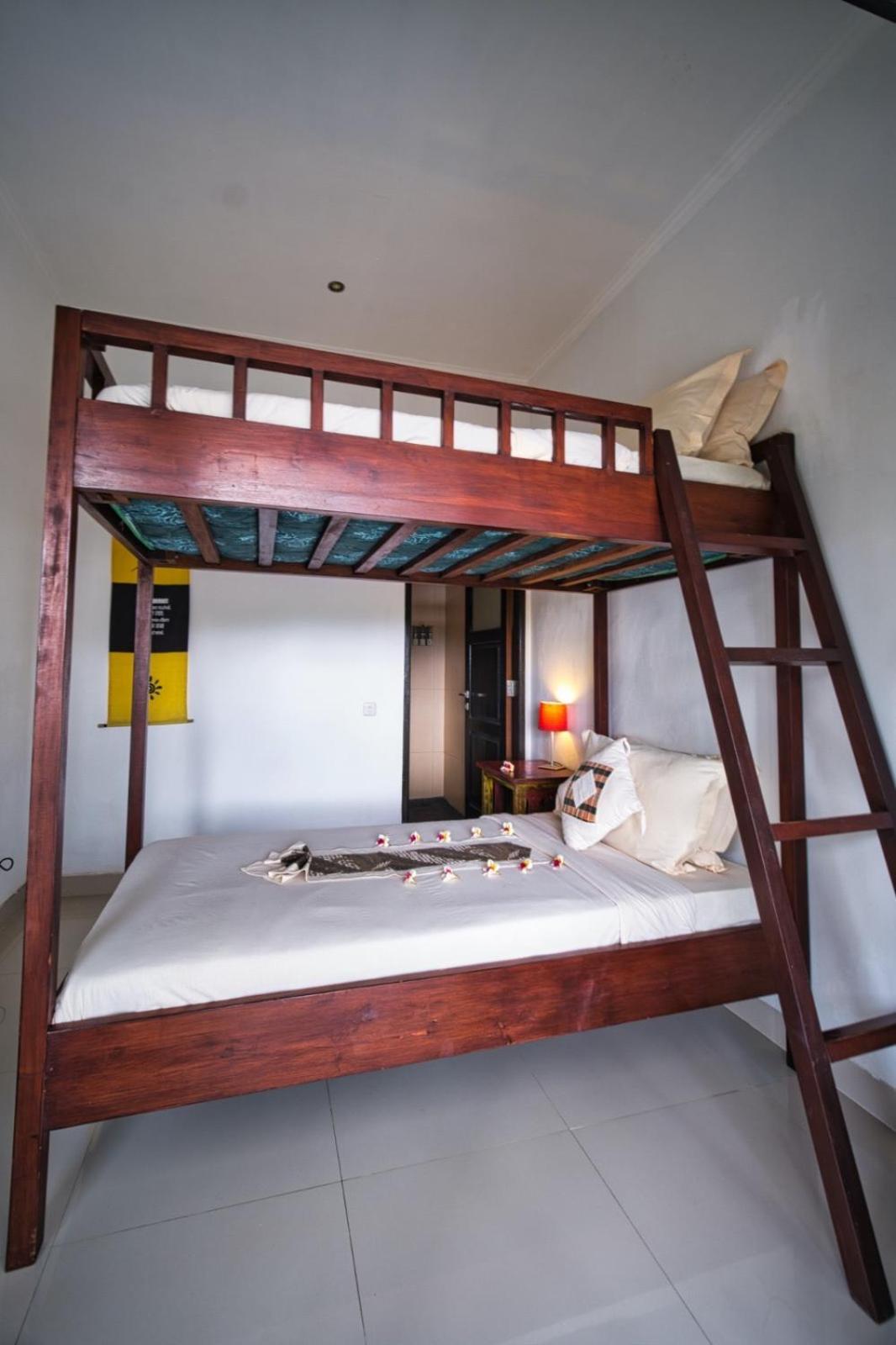 Sing Sing Resort Lovina Экстерьер фото